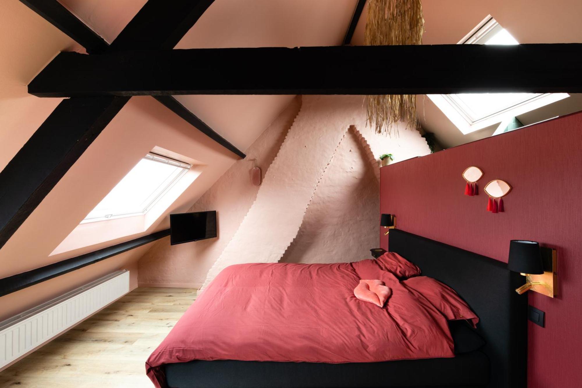 Romantic Flat Heart Of Apartment Brügge